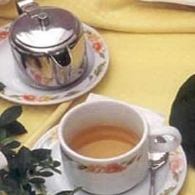 SERVICIO ADICIONAL DE CAFÉ E INFUSIONES EN PORCELANA