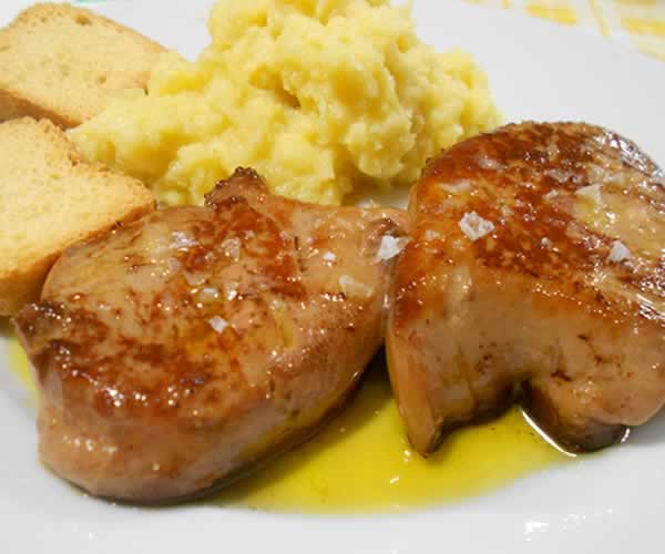 Foie de Pato a la plancha, con Pure de Manzana