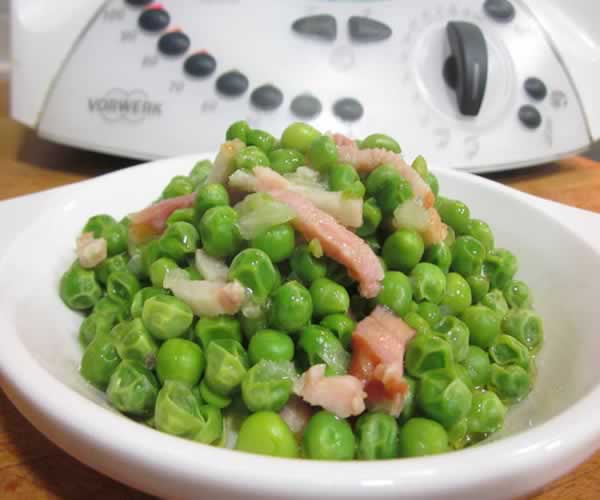 Guarnicion de Guisantes salteados con Bacon