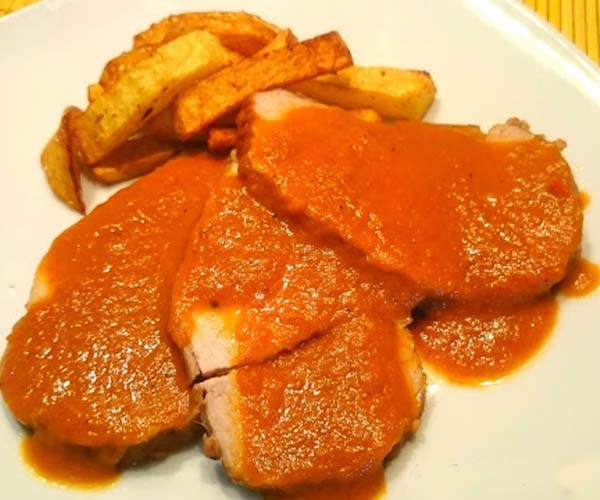 Paleta de Cerdo guisada, con salsa al Brandy