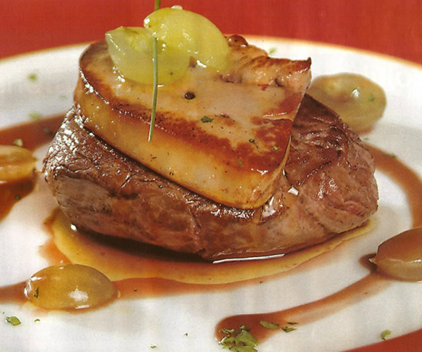 Solomillo al Foie Gras en salsa de Pedro Ximenez