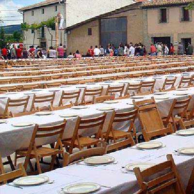 EQUIPAMIENTO Y MONTAJE DE COMEDOR  COMIDA POPULAR, Nº 2