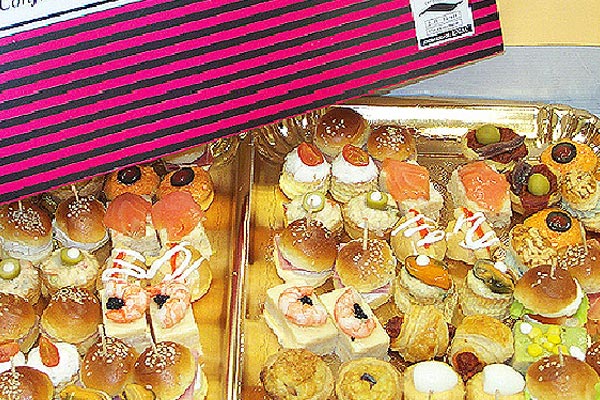 canapes y Mini COCINA