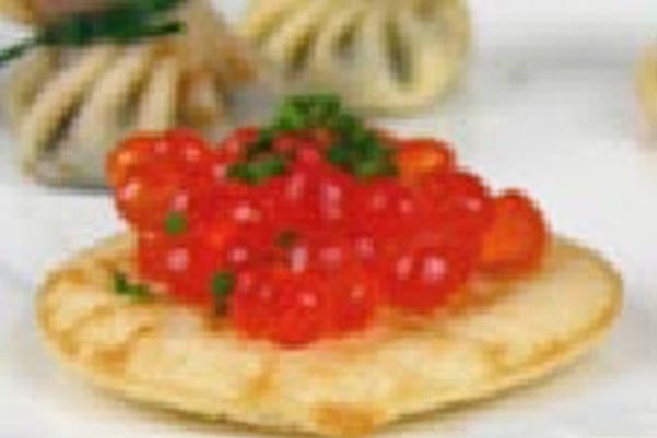 Blini de Caviar de Salmón