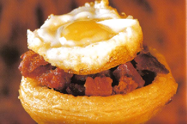 Vol au Vent caliente de Huevo con Chorizo