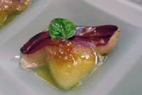 Cazuelita de Jamón y Melon Frito en Vinagreta