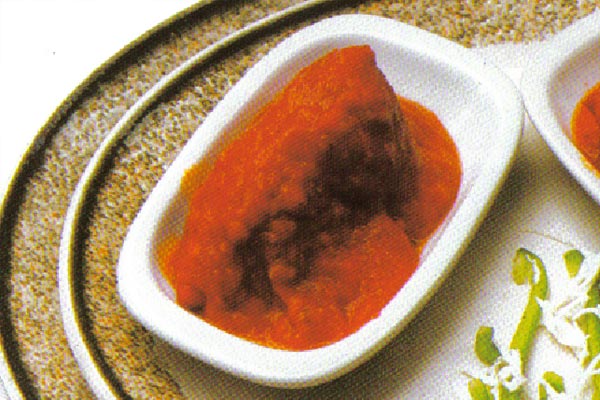 Cazuelita de Pimiento del Pico relleno de marisco