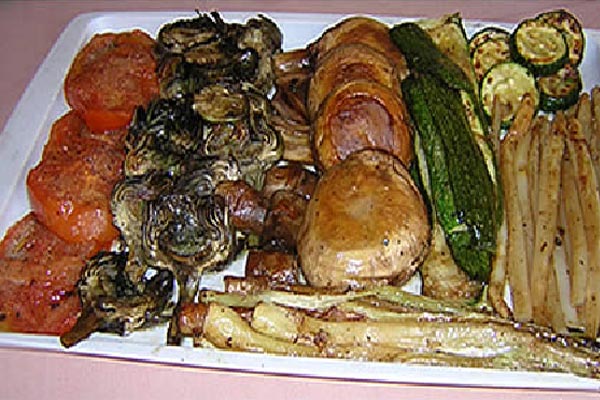 Parrillita de Verduras y Hortalizas con dos salsas