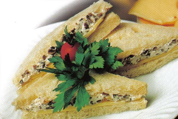 Sandwich de Queso, Nueces y Champiñones