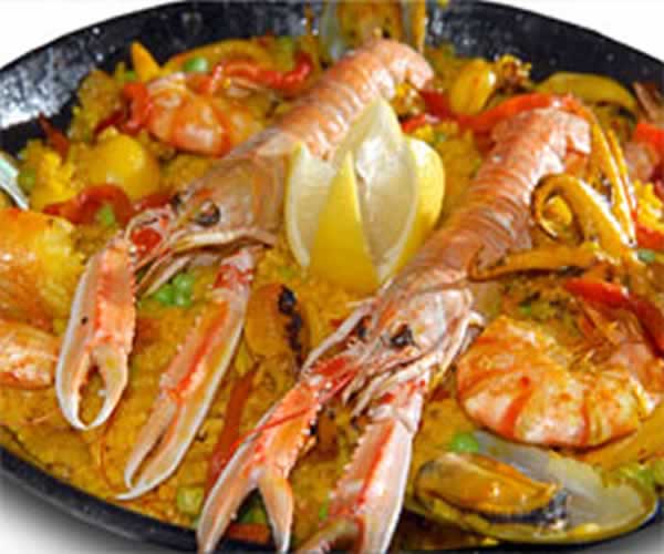 Paella de Marisco con Cigalas